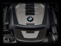 GyÃ¡ri BMW motoralkatrÃ©szek